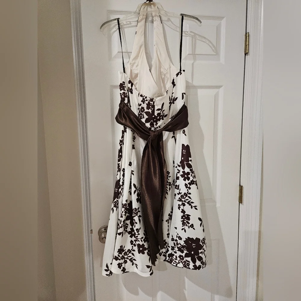 Cocktail dress - Picture 2 of 8